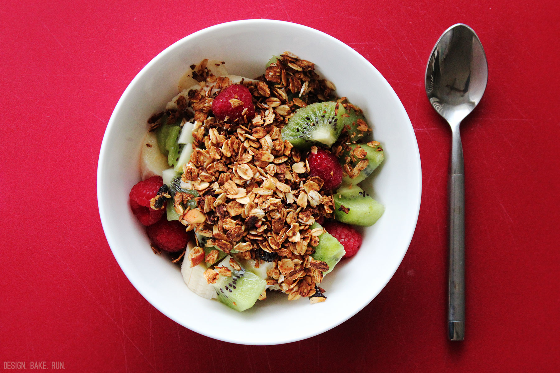 Apple Crumble Granola via design. bake. run.