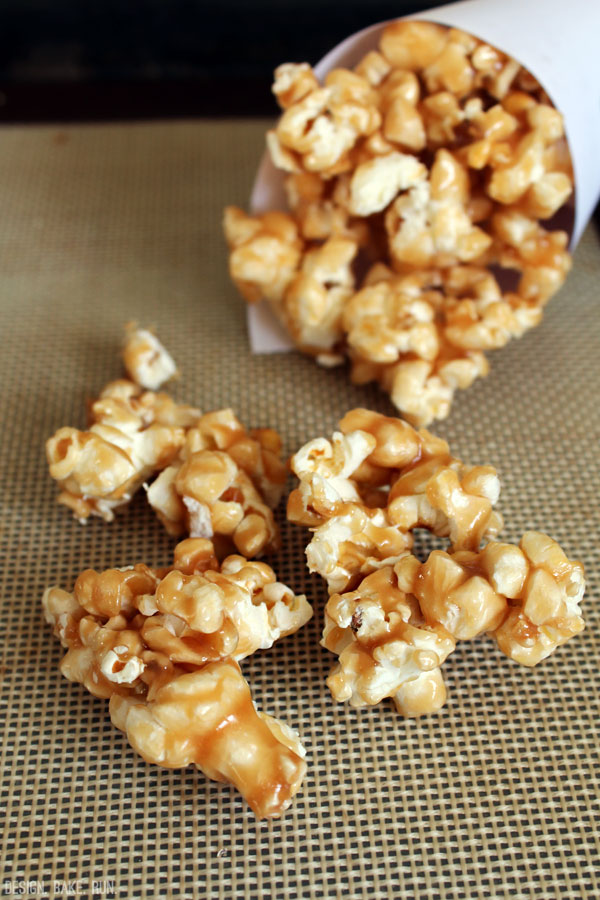 Caramel Popcorn via design. bake. run.