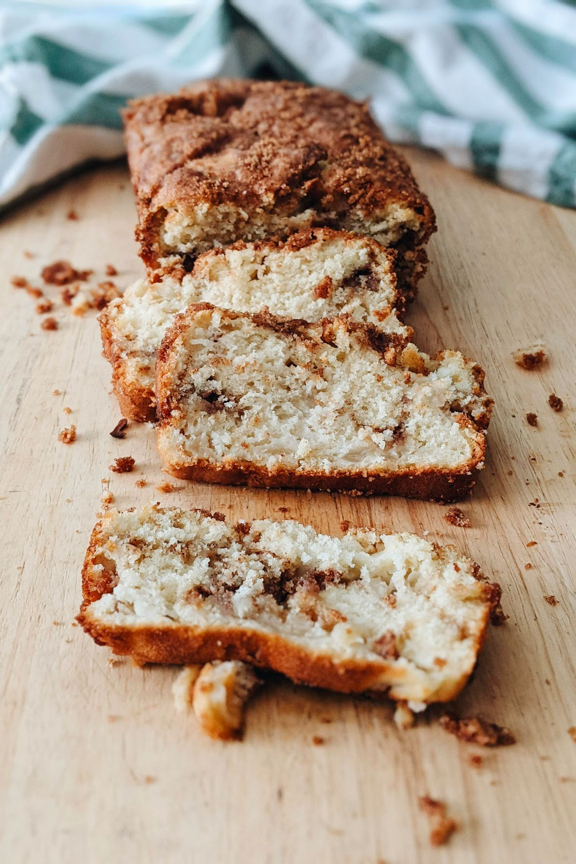cinnamon apple bread