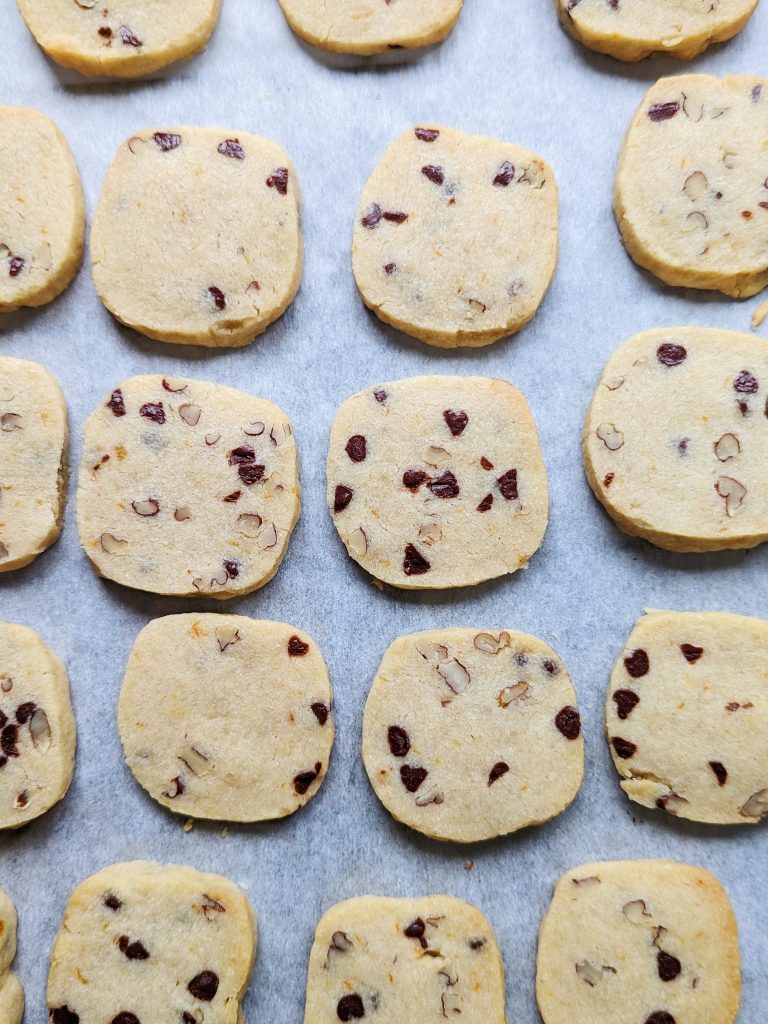orange chocolate pecan shortbread